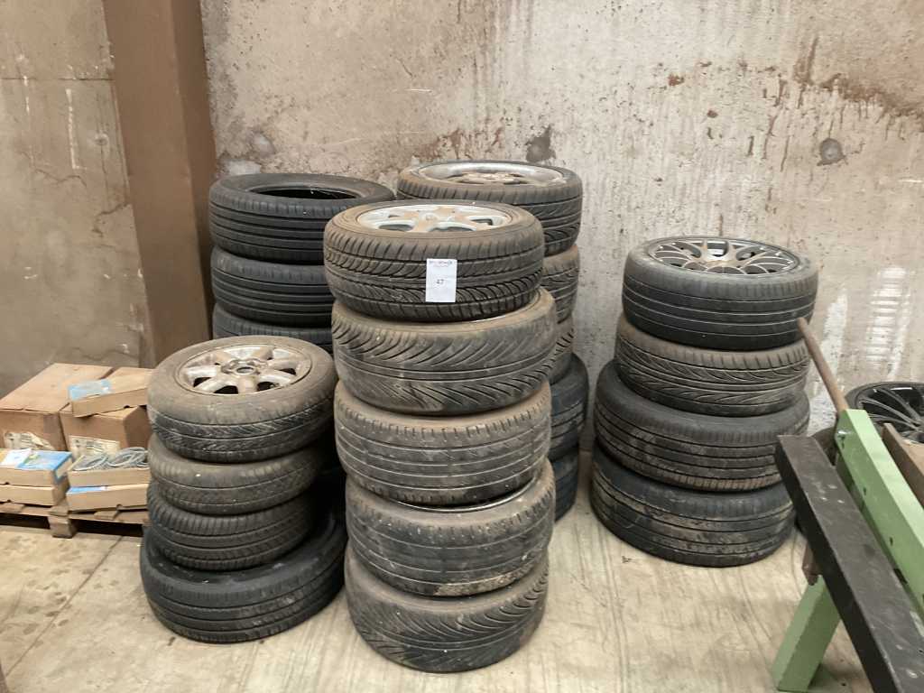 Batch of various rims and tyres