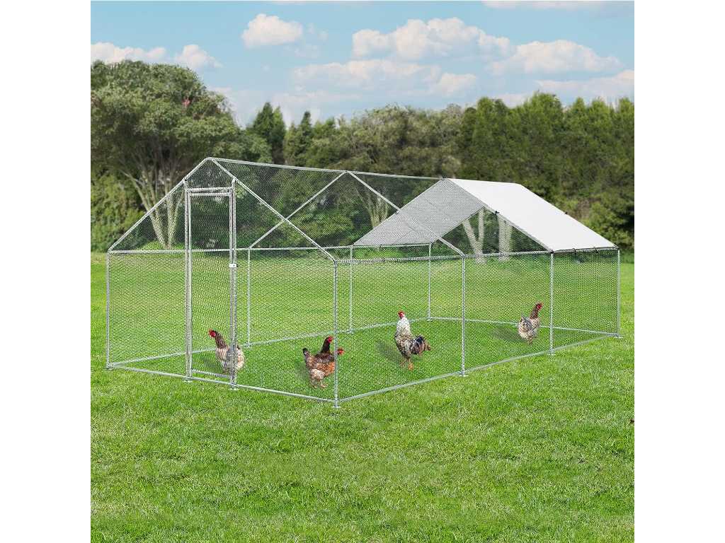 3 x 6 x 2 m — Toegankelijk metalen kippenhok met een oppervlakte van 18 m²