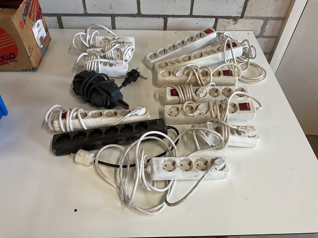 Extension cable reels and cord (13x)