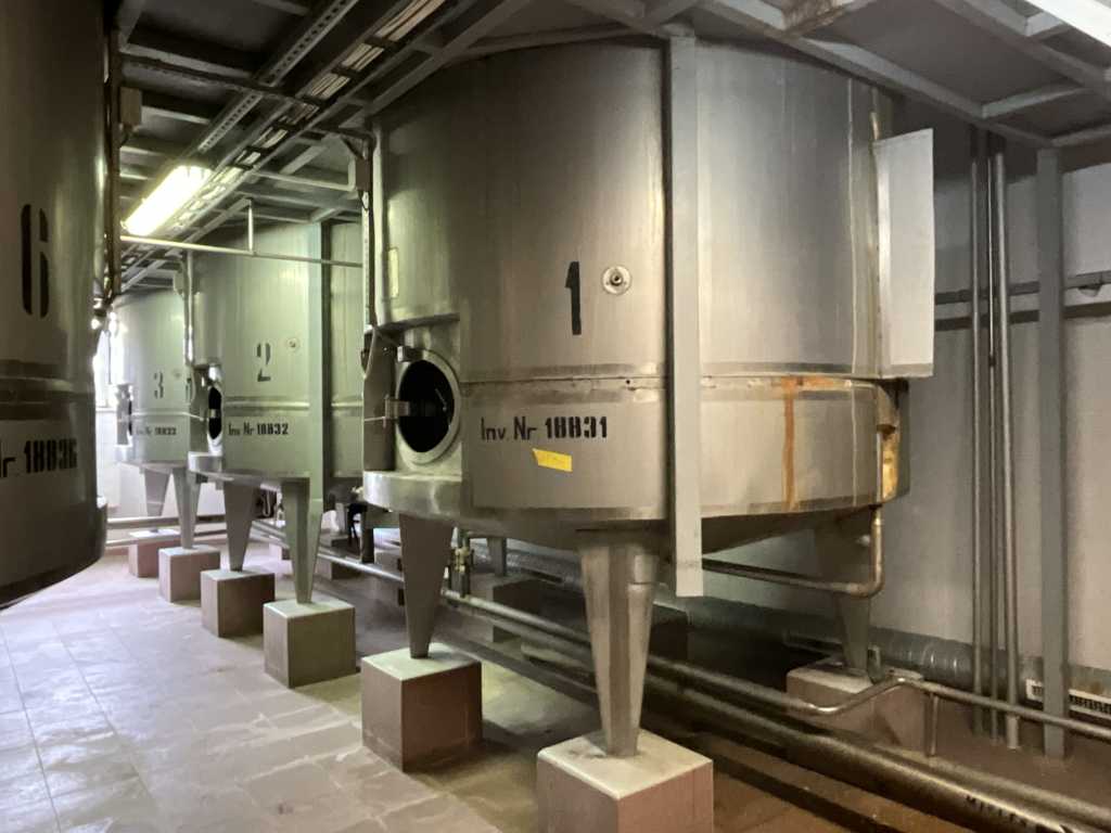 Astra Vertical Storage Mixing Tank (8,5 m3)