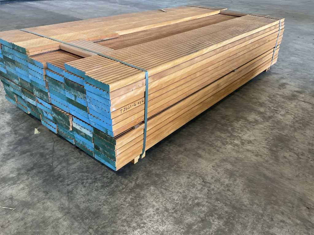 Bangkirai decking boards (96x)