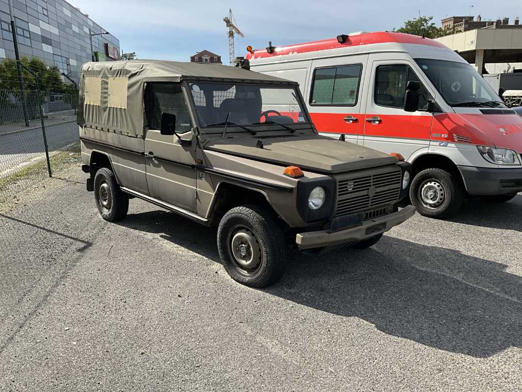 Véhicule militaire Puch G300 1988