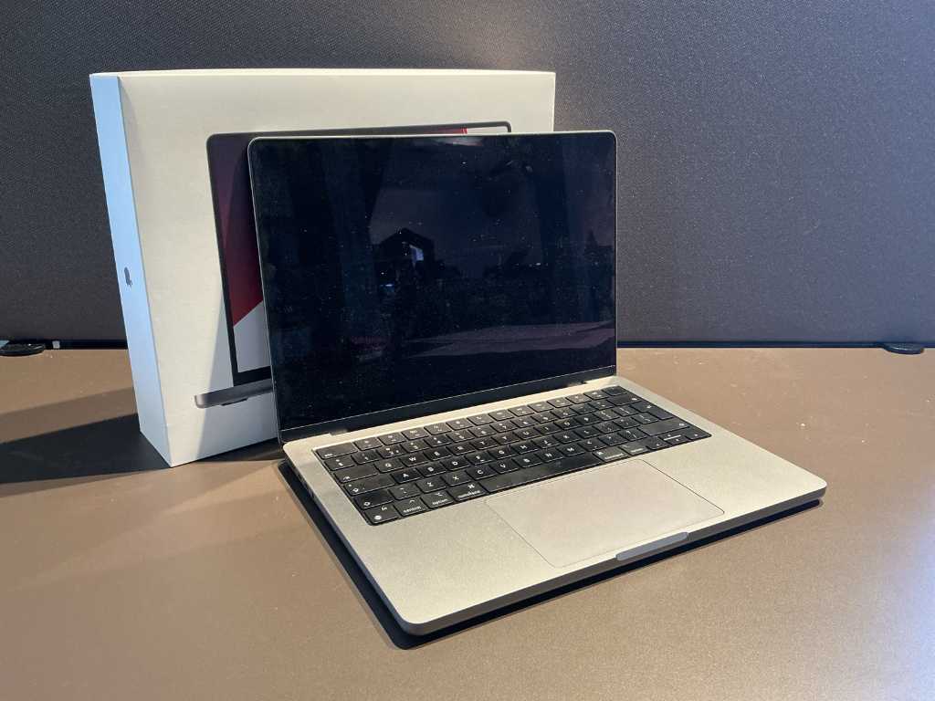 Laptop Apple Macbook 14 cali (A2442)