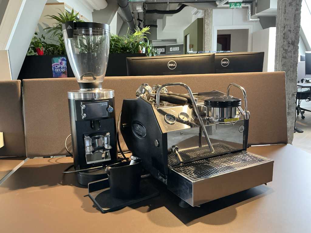 La Marzocco GS/3 Coffee & Espresso Machines