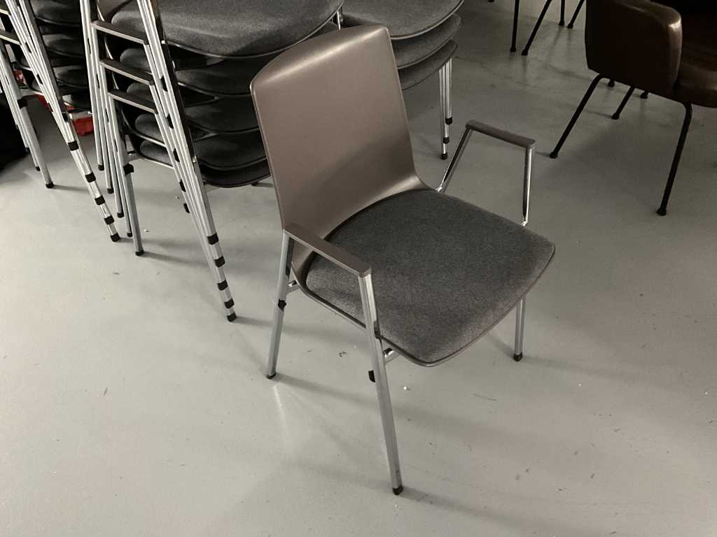 Conference chairs (19x)