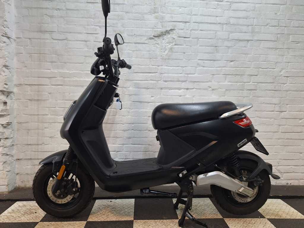 Iva E-Go 25km Electric Moped