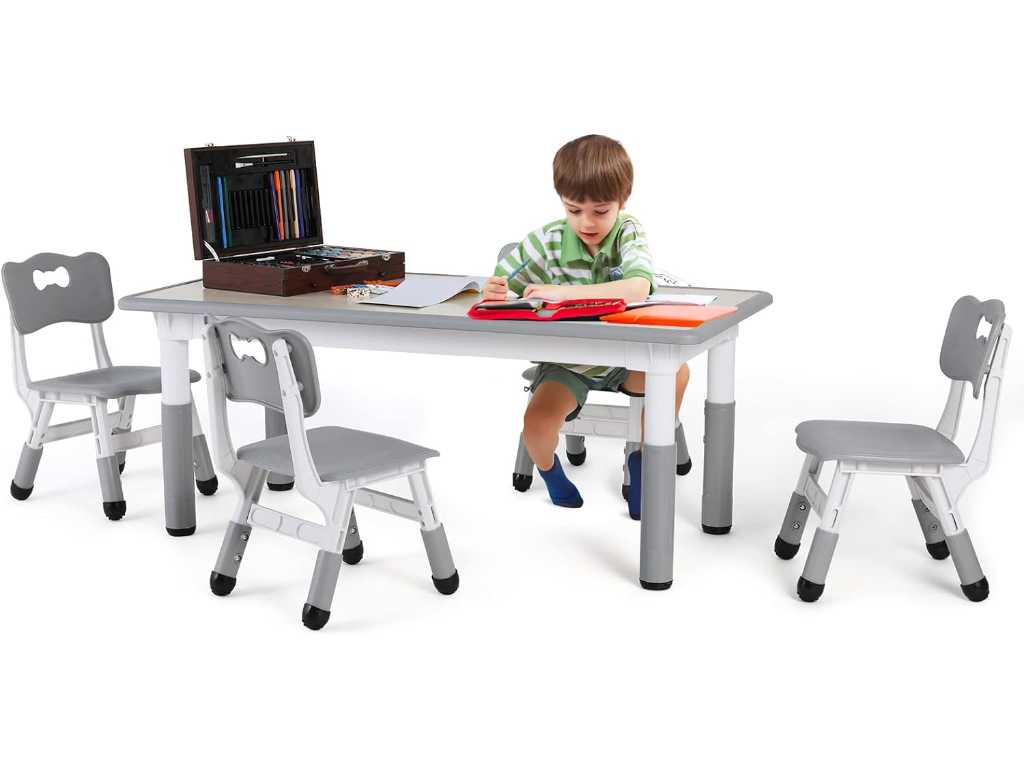 2 x tafel- en stoelensets voor kinderen