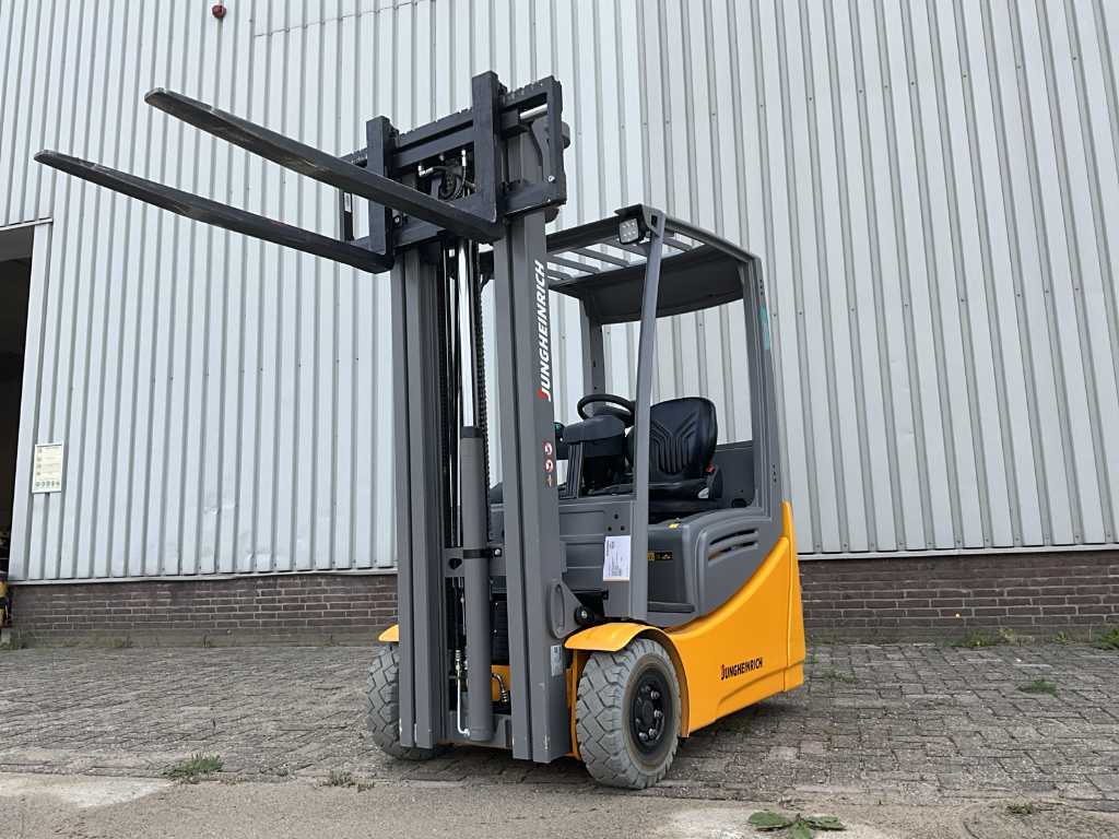 2022 Jungheinrich EFG216k Forklift