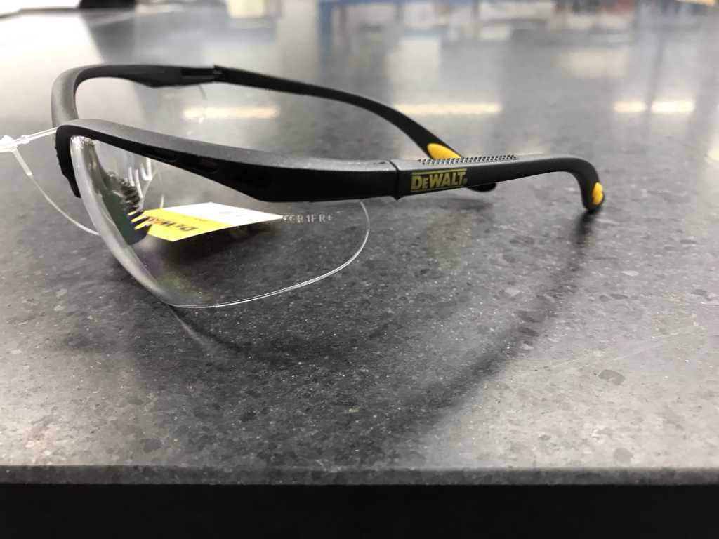 DeWalt DPG58-1D Safety Goggles (96x)