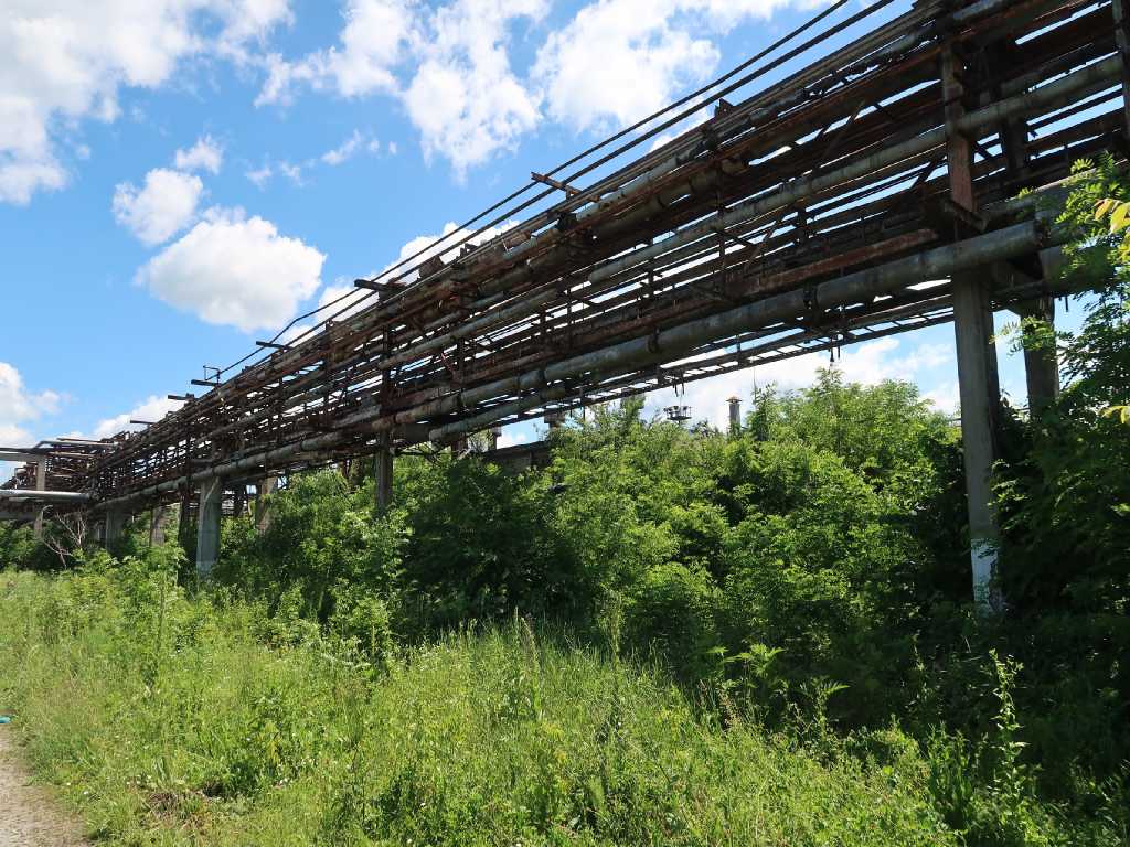 Pipes on trestle