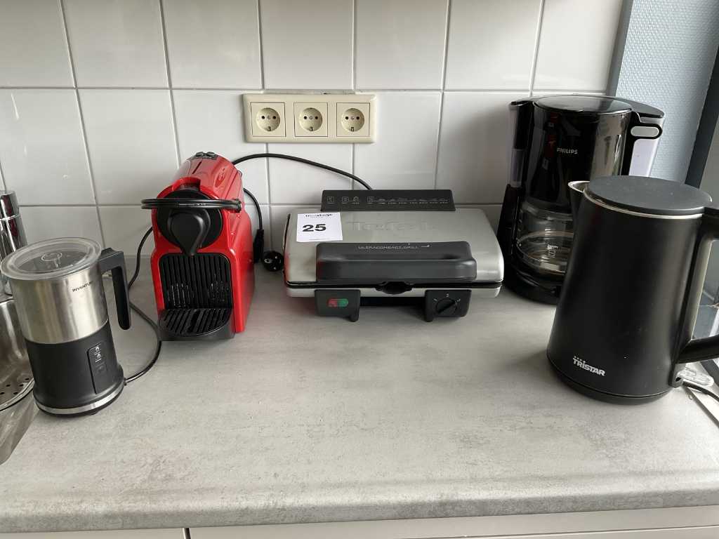 Krups Nespresso XN100 Machines à café et espresso et autres robots culinaires