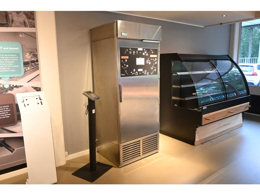 Viresmo - Nordcap - 14 - Refrigerated stainless steel Smart takeaway system compartment cabinet - showroom model