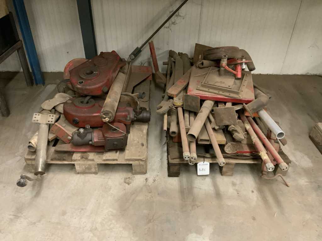 Miscellaneous machine parts