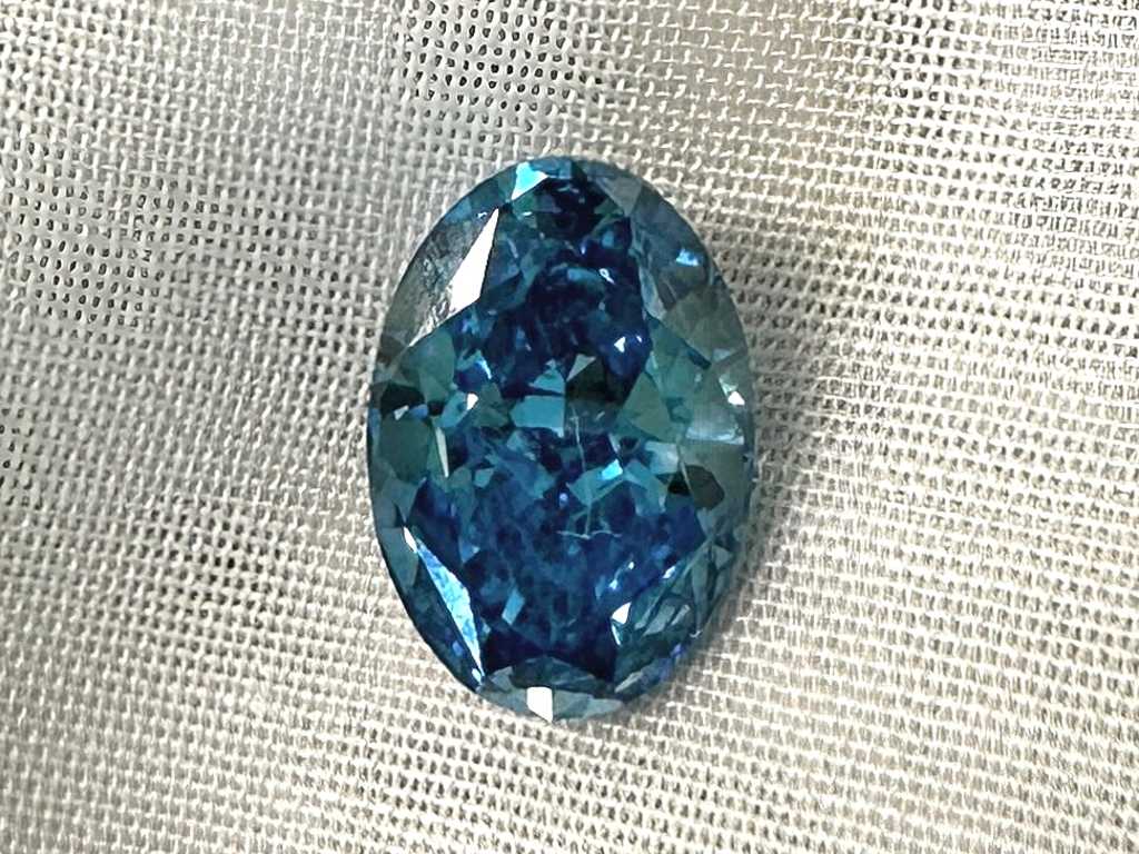 Diamond - Fancy colour blue coloured diamond of 3.08 carats (certified)