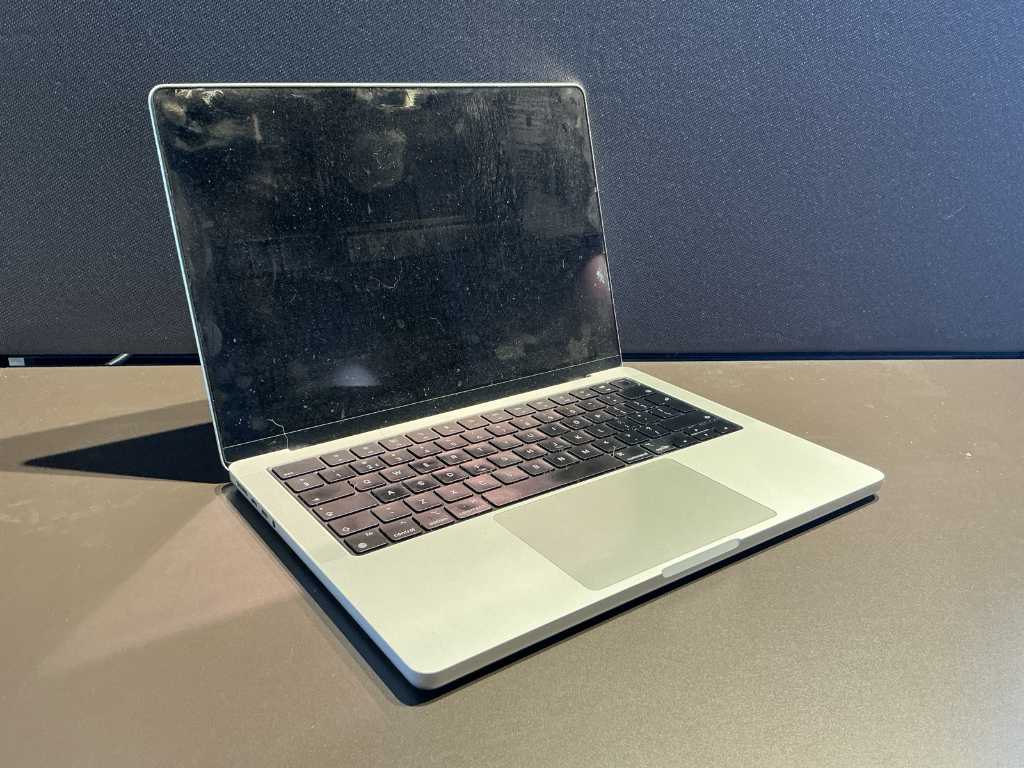 Computer portatile Apple Macbook da 14 pollici (A2442)