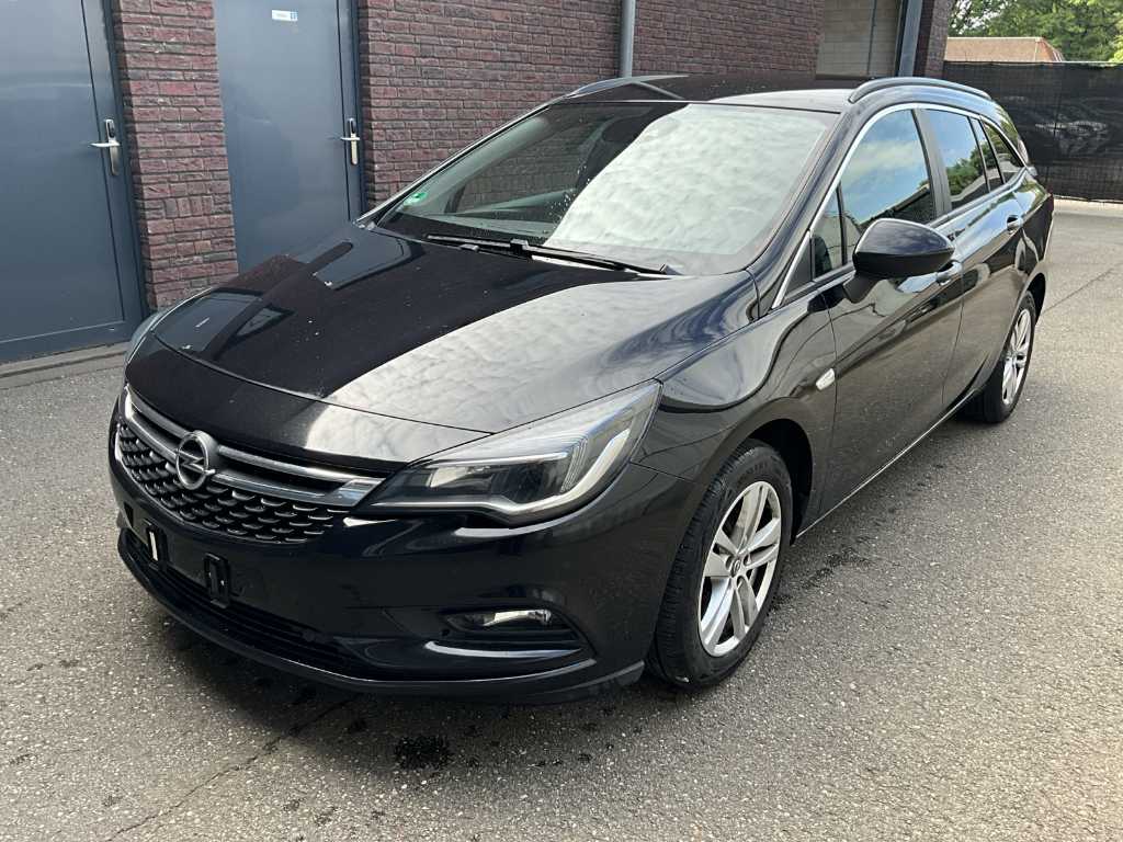 Opel Astra Business Combi - Passenger car