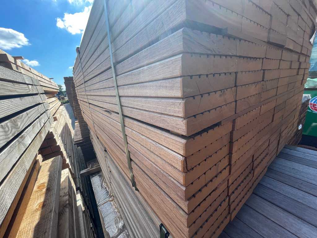 Basralocus prime hardwood decking 27x145mm, length 185cm (154x)