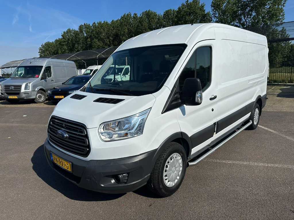 Ford Transit Commercial Vehicle
