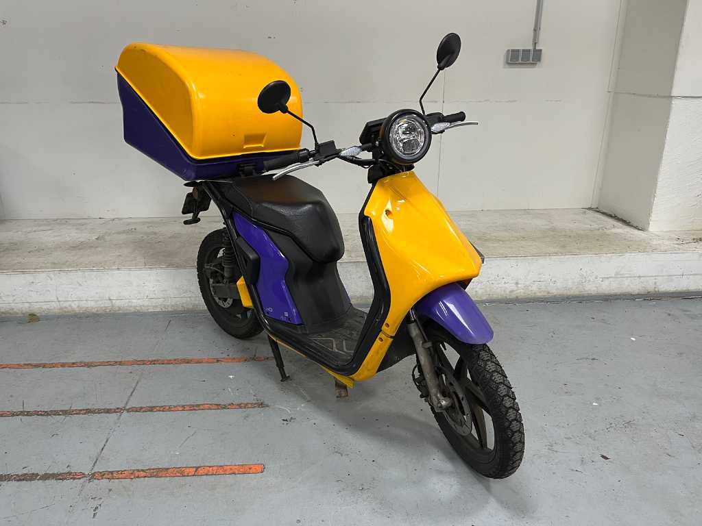 Govecs - Bromscooter - Flex - E-scooter