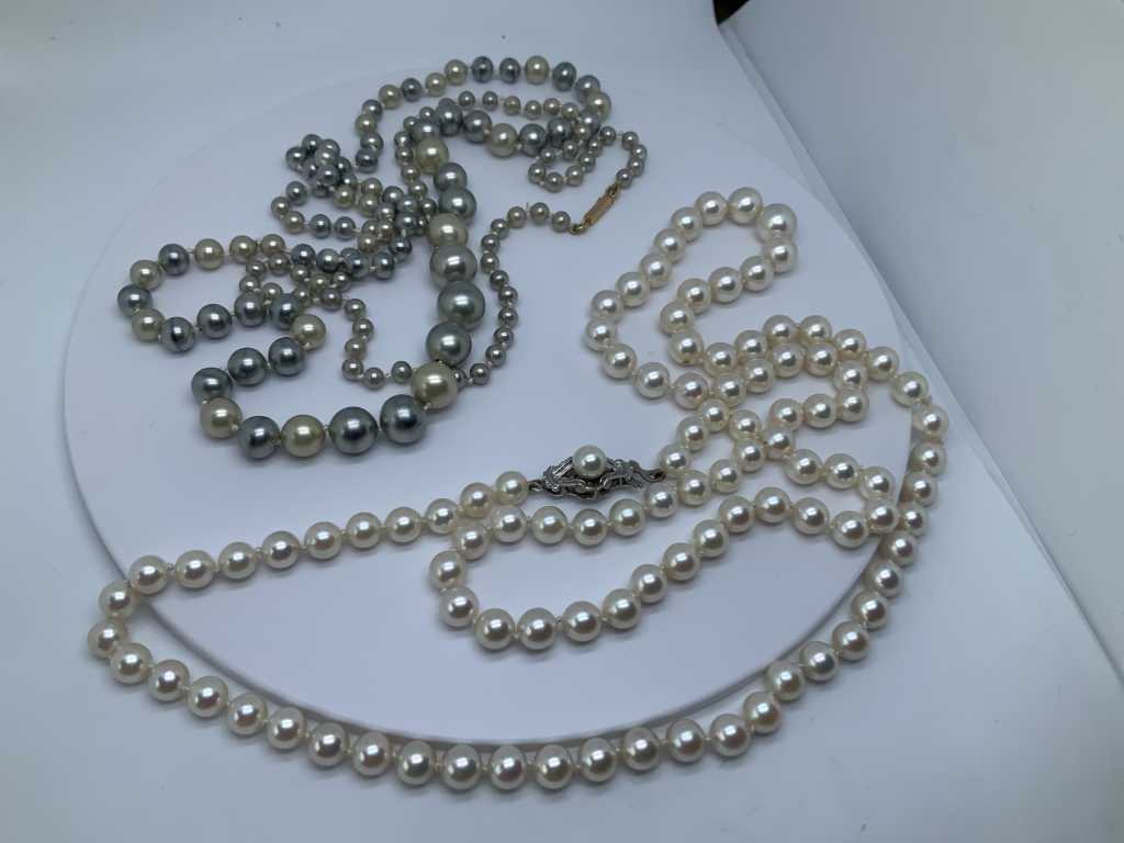 Pearl necklace (2x)