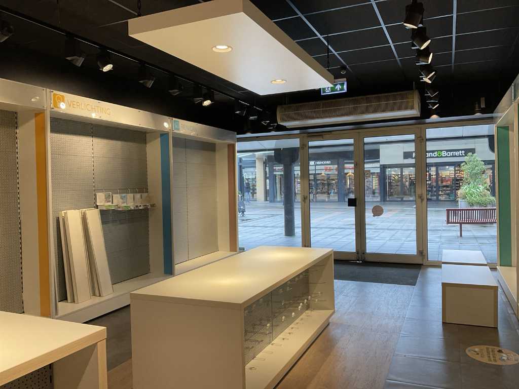 Winkel display meubel met verlichting