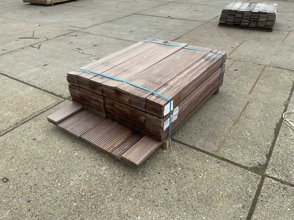 Decking board (89x)