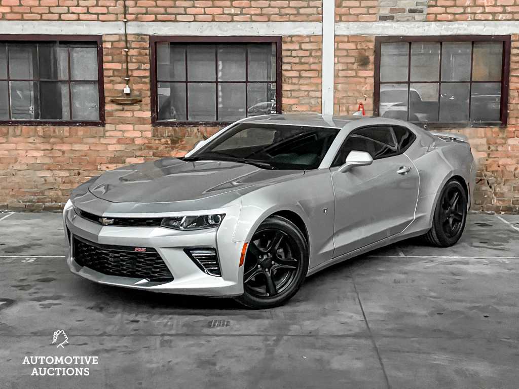 Chevrolet Camaro RS Coupe 275 CP 2017