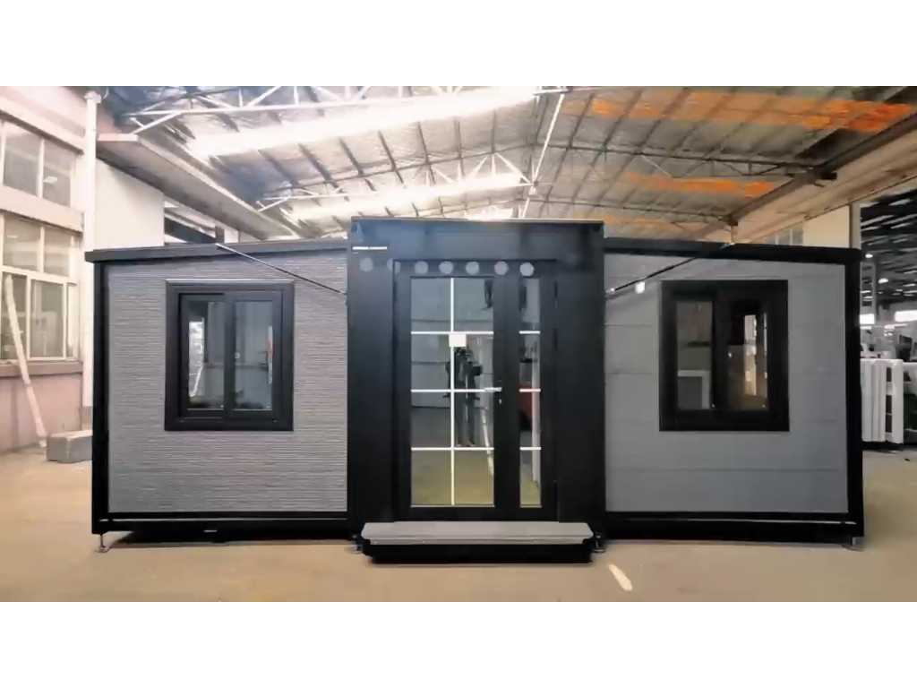 Mobiele woonunit / tiny house met twee slaapkamers en keuken