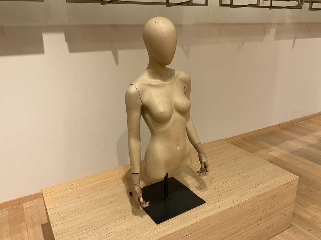 Hans Boodt Pas torso