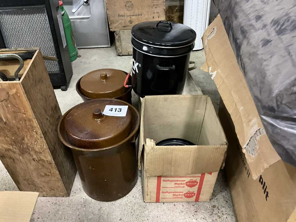 4 various refractory pots wo WECK