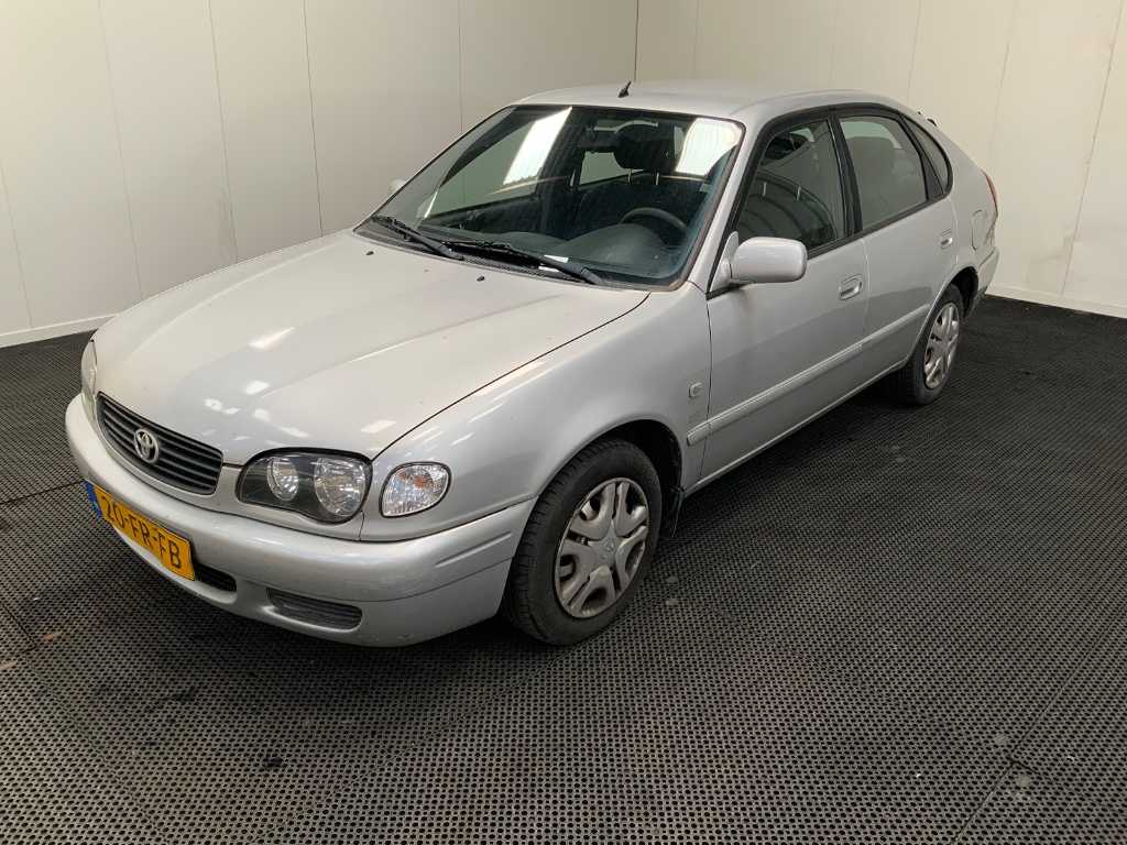 Toyota - Corolla - 1.6 VVT-i Terra - Samochód osobowy - 2000