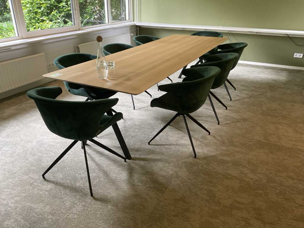 Conference table with 8 pure conference chairs
