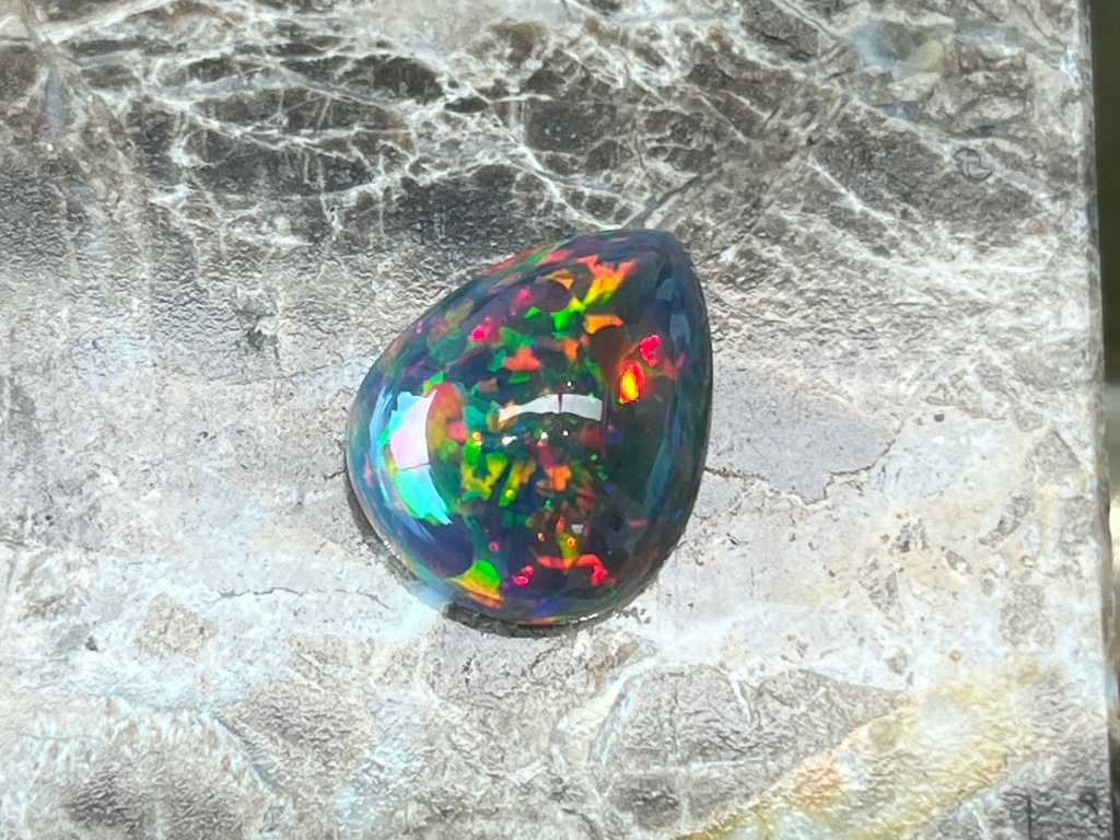 Black opal - 7.10 karaat prachtige Black opal