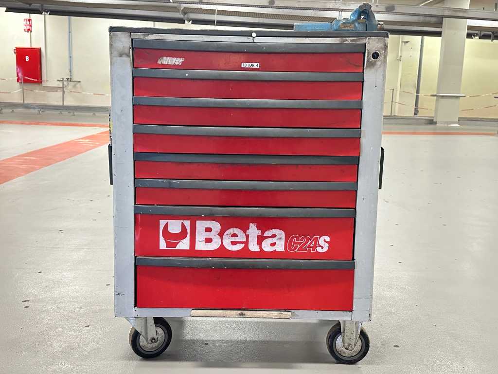 Beta - Chariot à outils