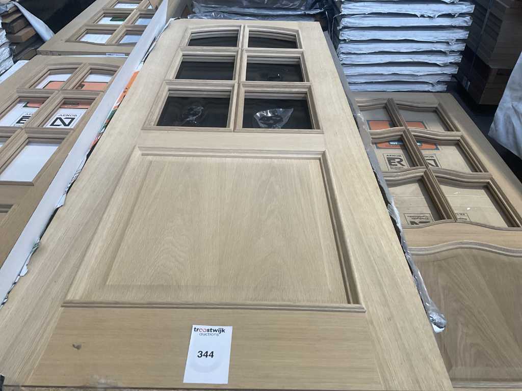Batch of oak interior doors
