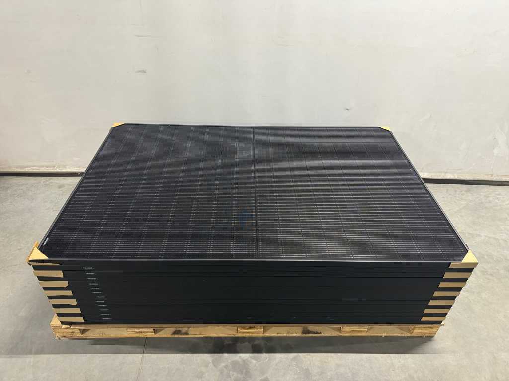 QN - zestaw 16 paneli słonecznych full black 420 wp (łącznie 6.720 wp)