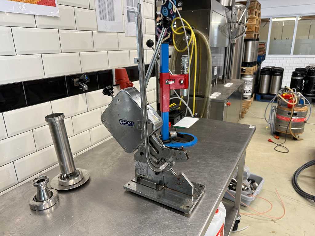 Royal Catering - Coupe-saucisses 150 - Machine à couper les saucisses - 2018