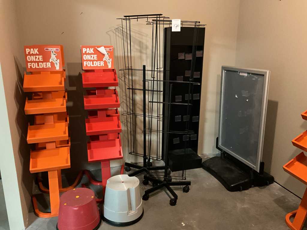 Presentation rack and miscellaneous (7x)