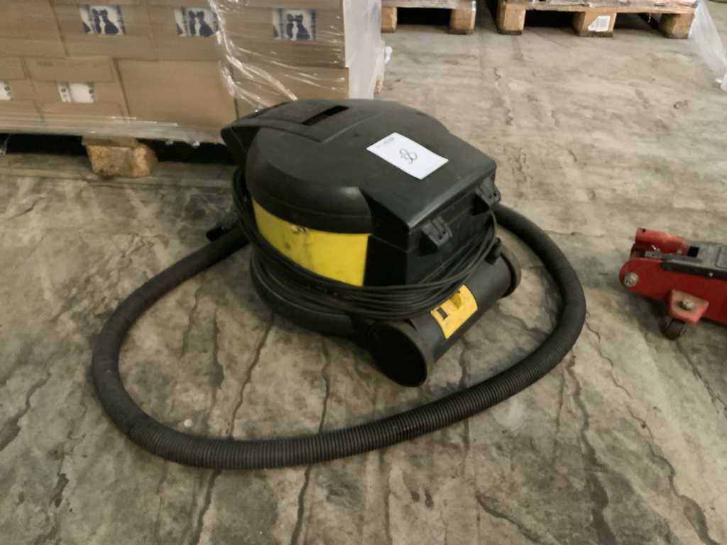 Kärcher T201 Vacuum Cleaner