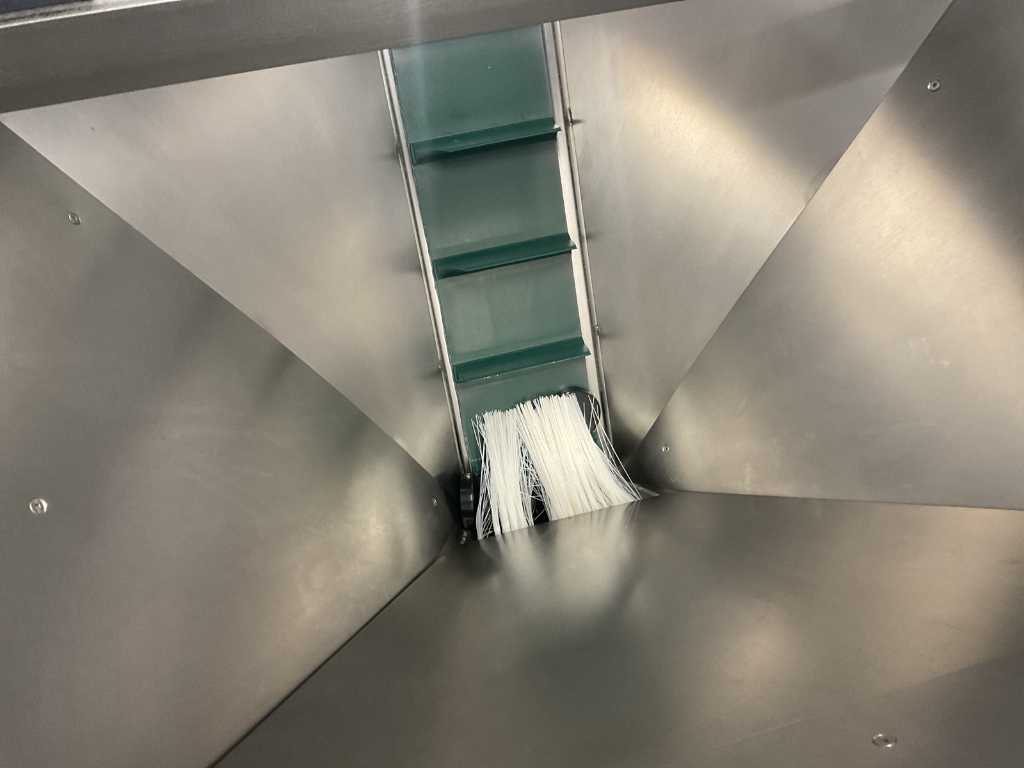 Elevator belt