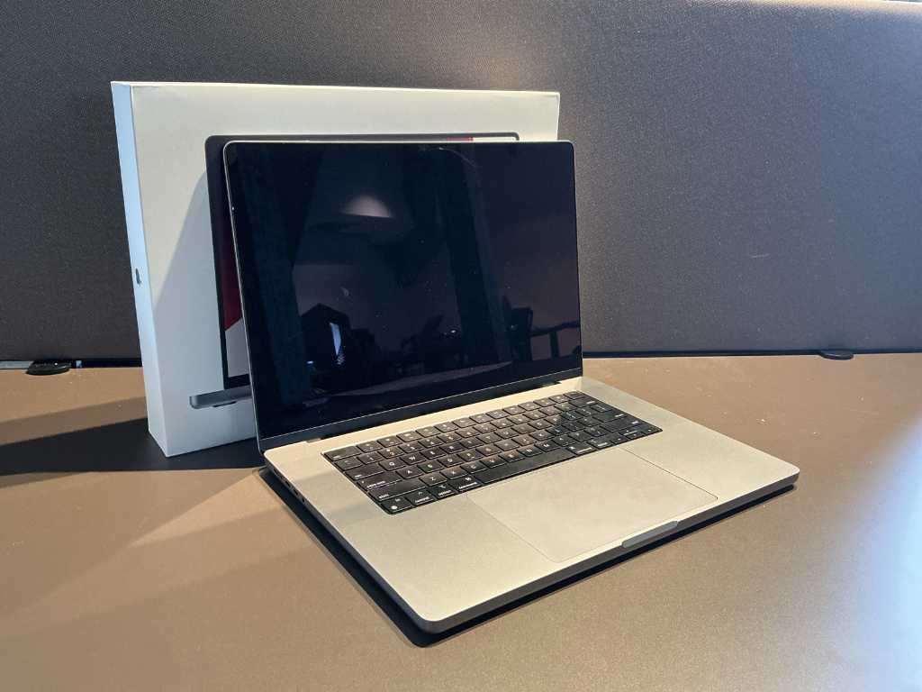 Laptop Apple Macbook pro de 16 inchi (A2485)