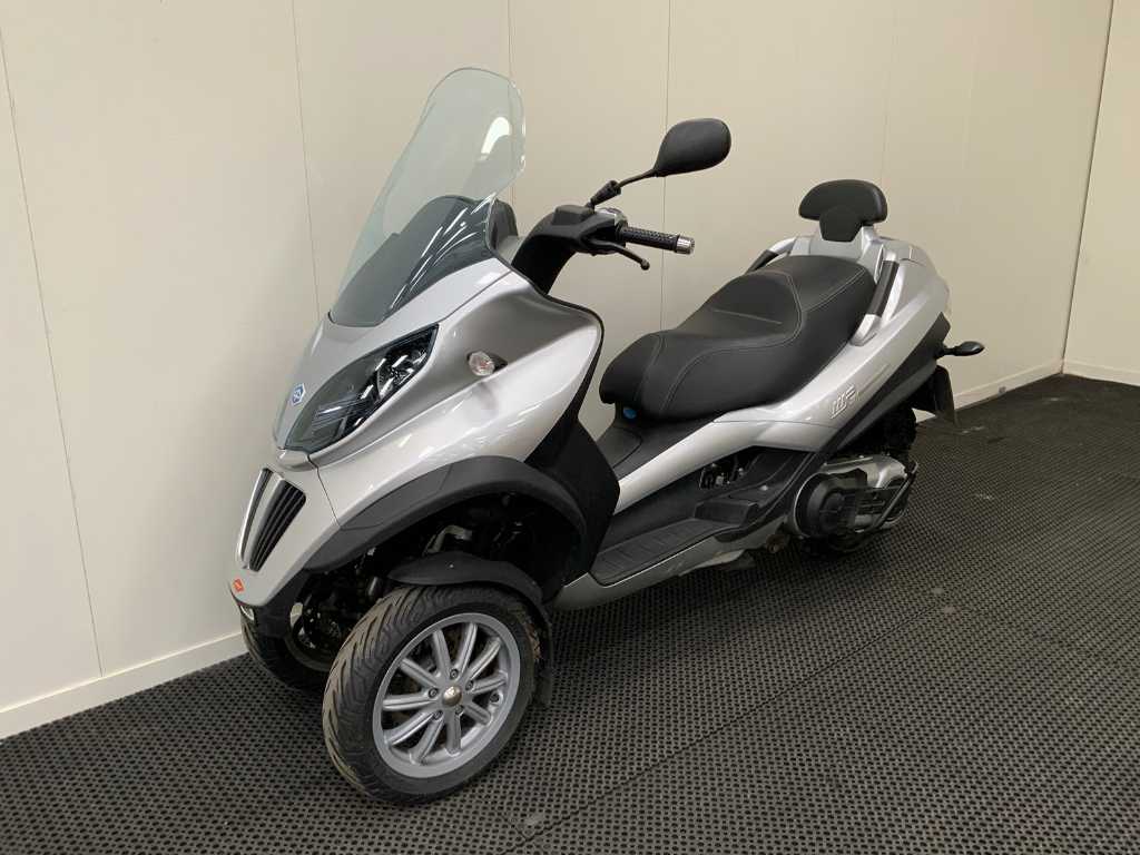 Piaggio - Skuter - 400 LT MP3 - Motocykl