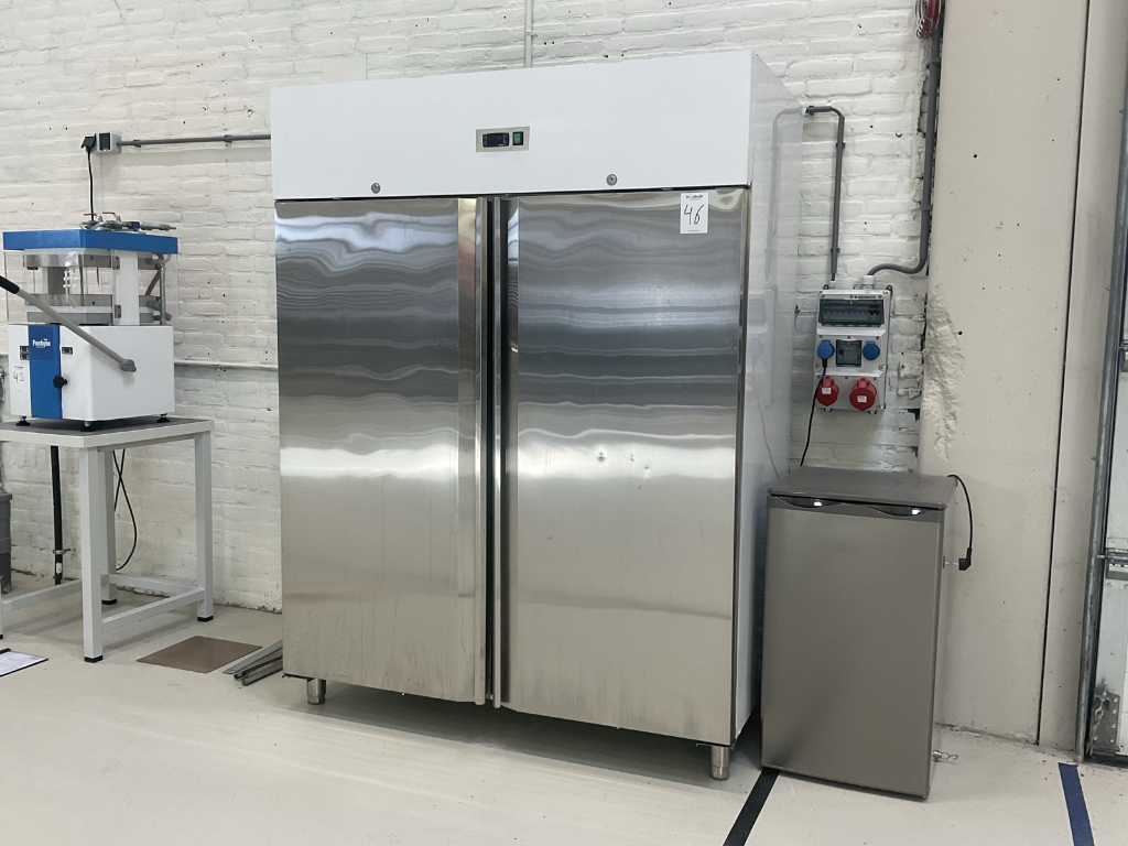 2019 GGG Gastro Plus 1400N Laborkühlschrank