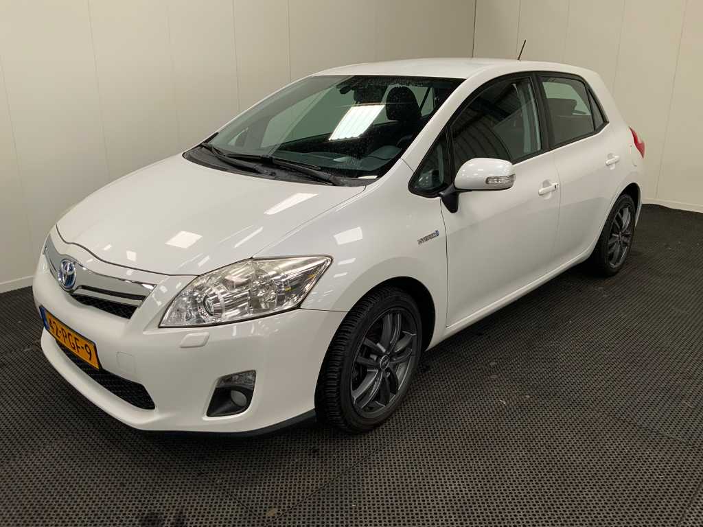 Toyota - Auris - 1.8 Full Hybrid Exe. - Samochód osobowy -2011