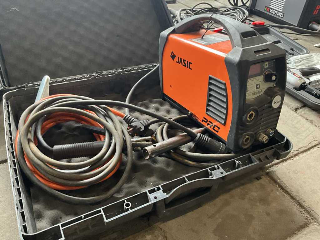 Jasic Pro TIG 200 P Welding Machine