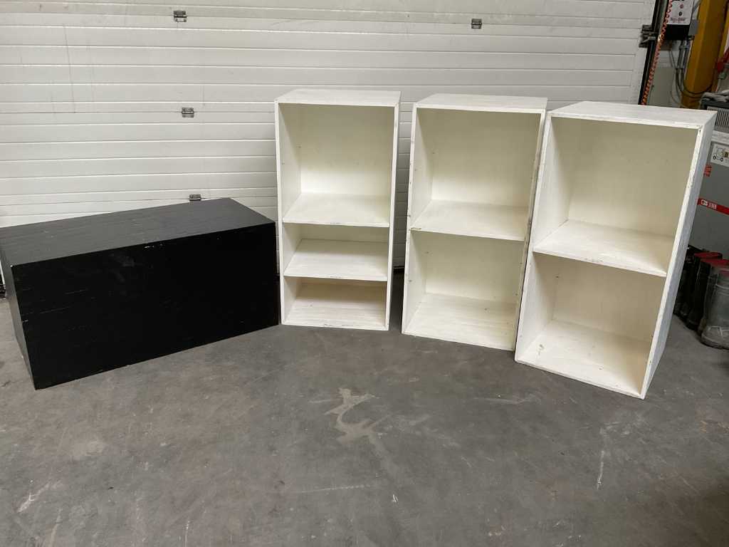 Cabinet and display blocks (2x)