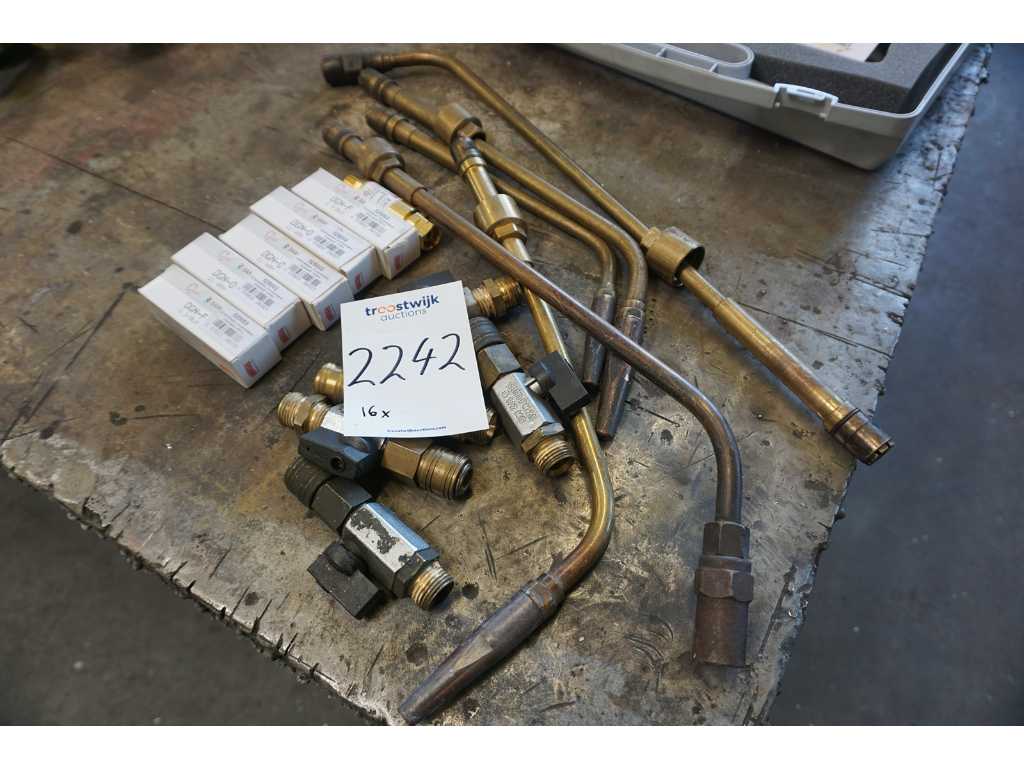 Various welding spare parts (16x)