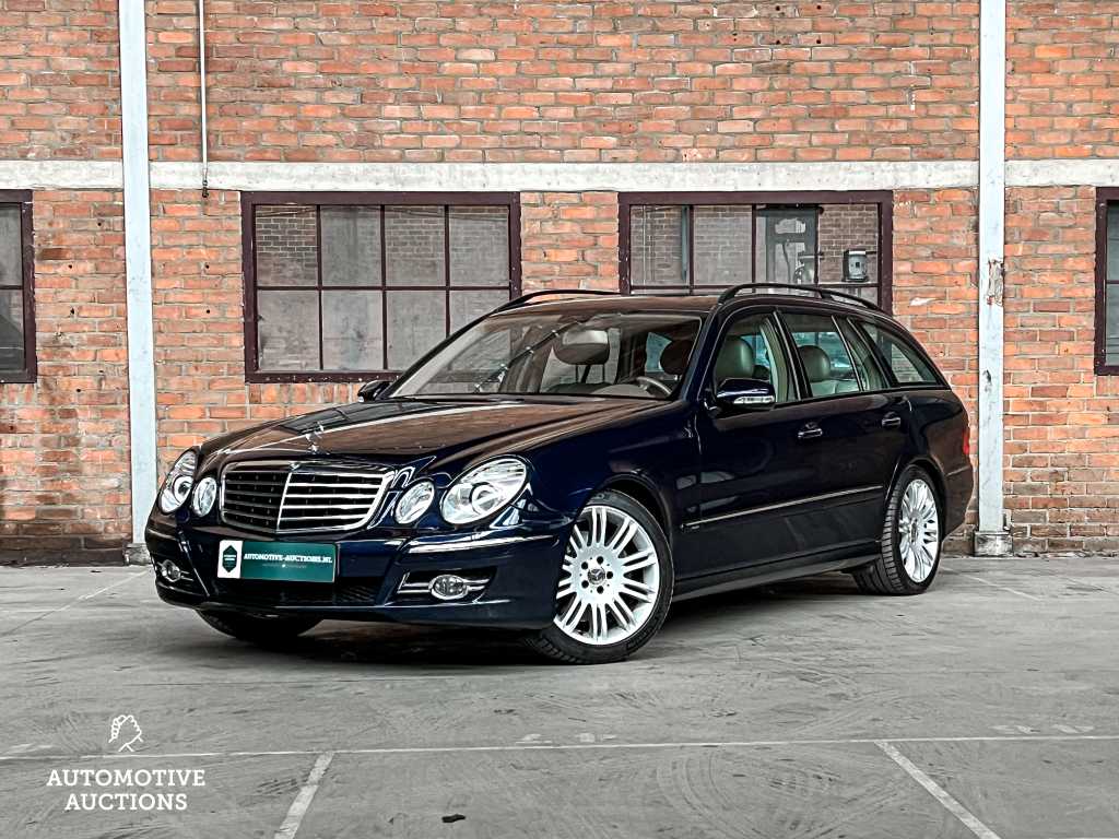 Mercedes-Benz E350 Station Wagon CGI Elegance 3.5 V6 Classe E 292CV 2008, T-118-NT Youngtimer