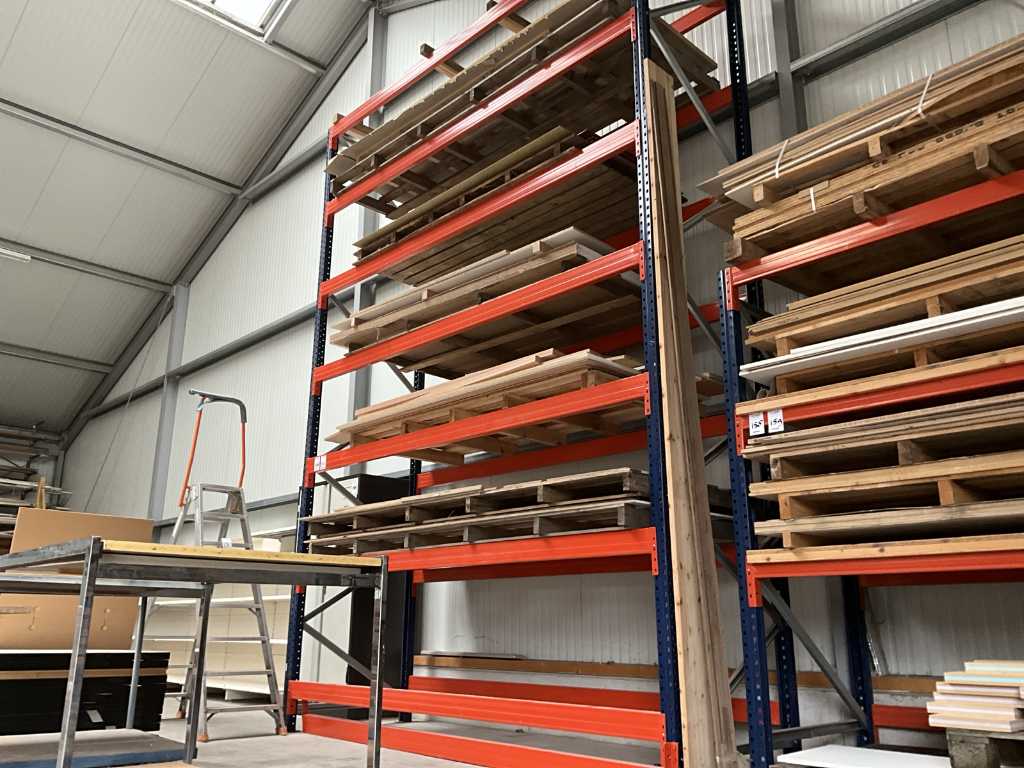 Pallet racking