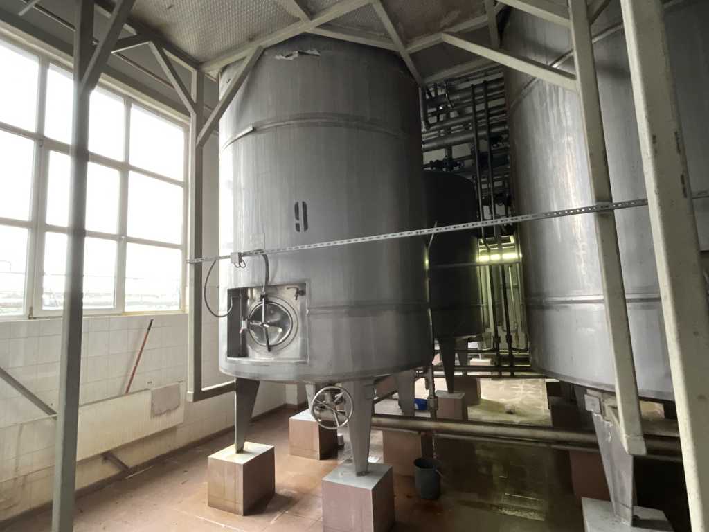 Astra Vertical Storage Mixing Tank (10m3)